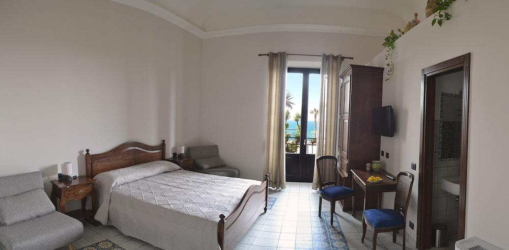 Agorà Panoramic Rooms