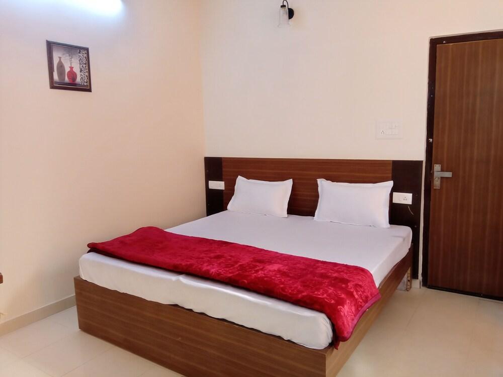 Corbett Symphony Resort