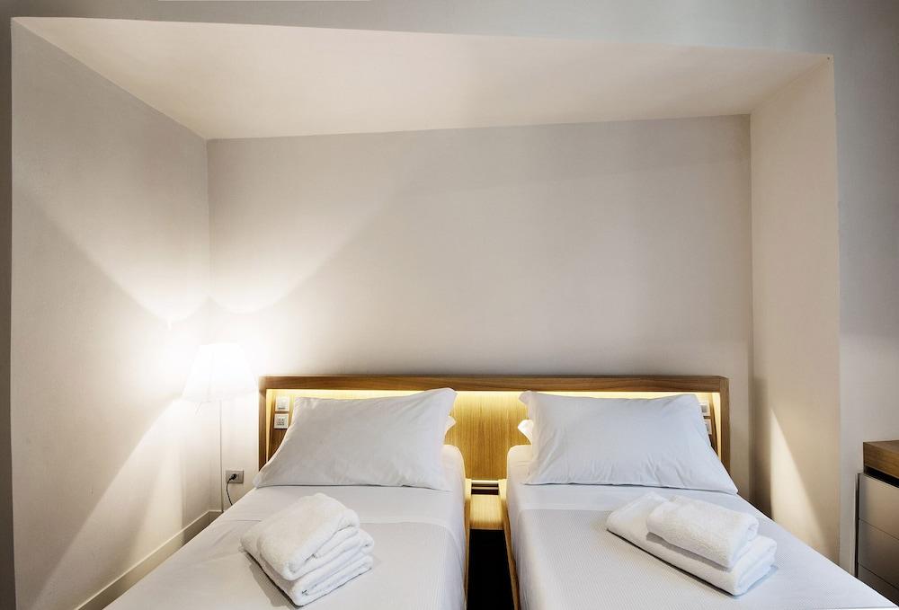 Pilastri Five Senses