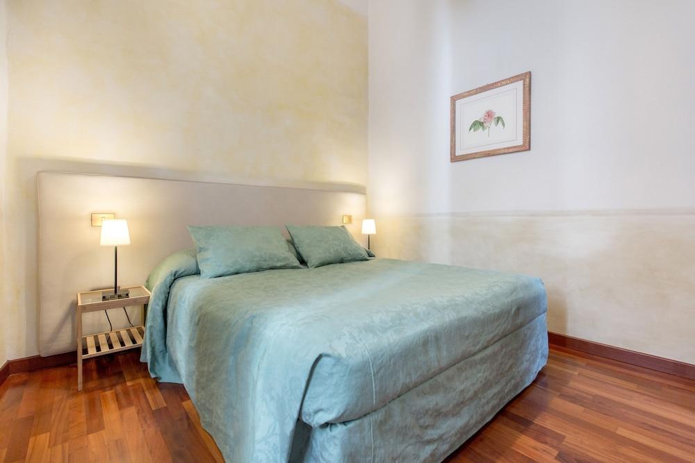 San Lorenzo Five Senses