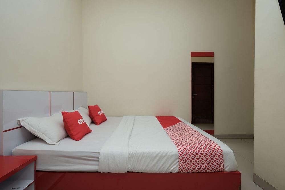 OYO 1997 Bee M Guesthouse