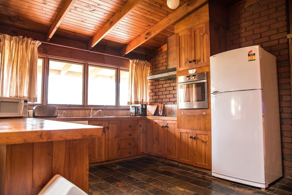 Water's Edge Bundalong