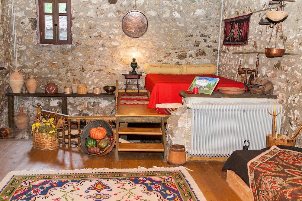 Picturesque Villa in Parnassos