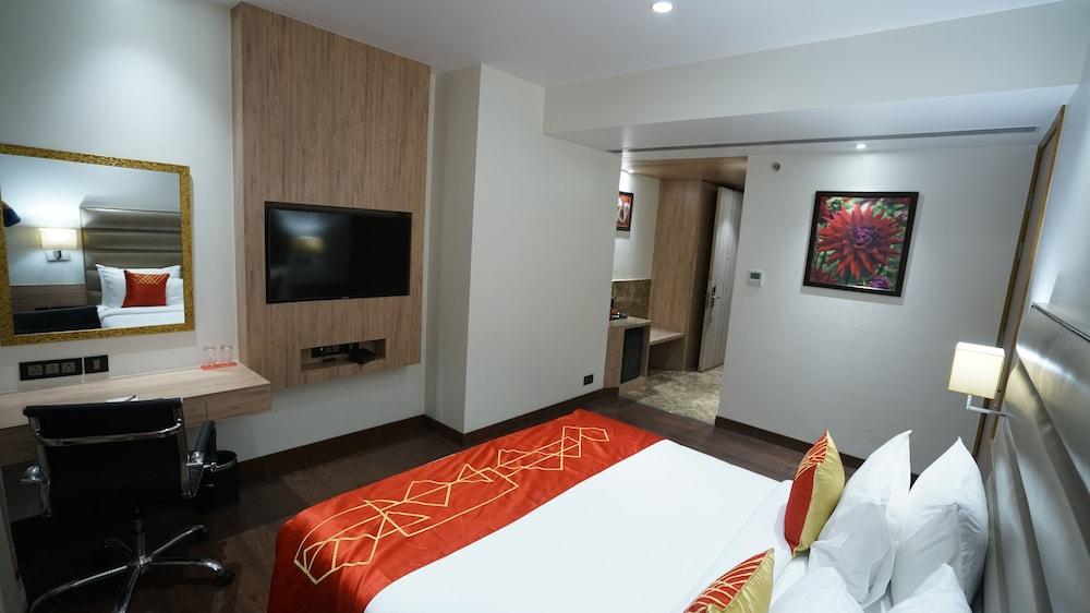 Ramada by Wyndham Aligarh GT Road