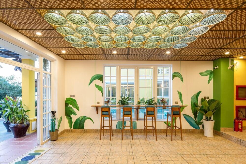 TRIPLE Riverside Villa Hoi An