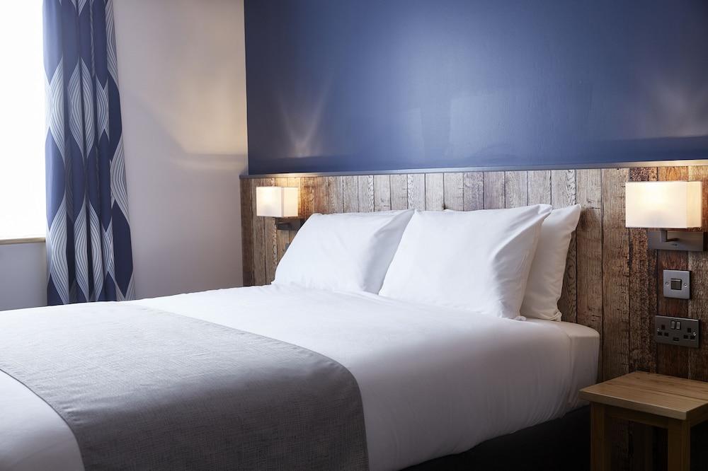 The Churchill By Greene King Inns