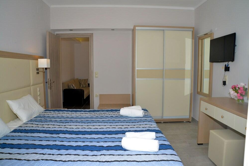 Santos Luxury Apartments