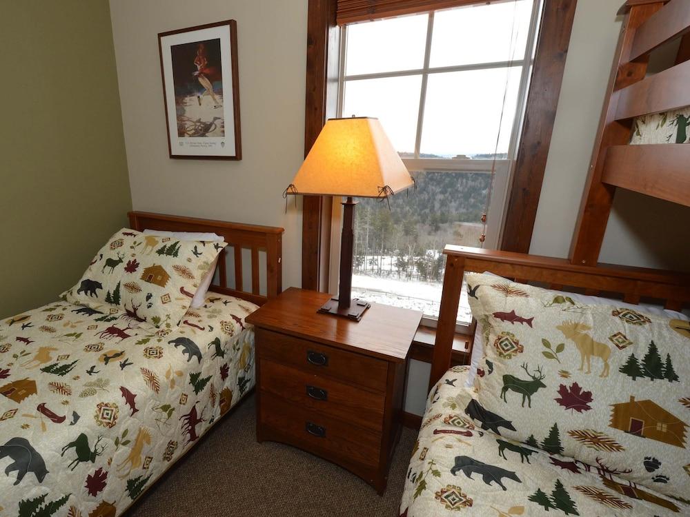 2 Br: Soaring Eagle 402