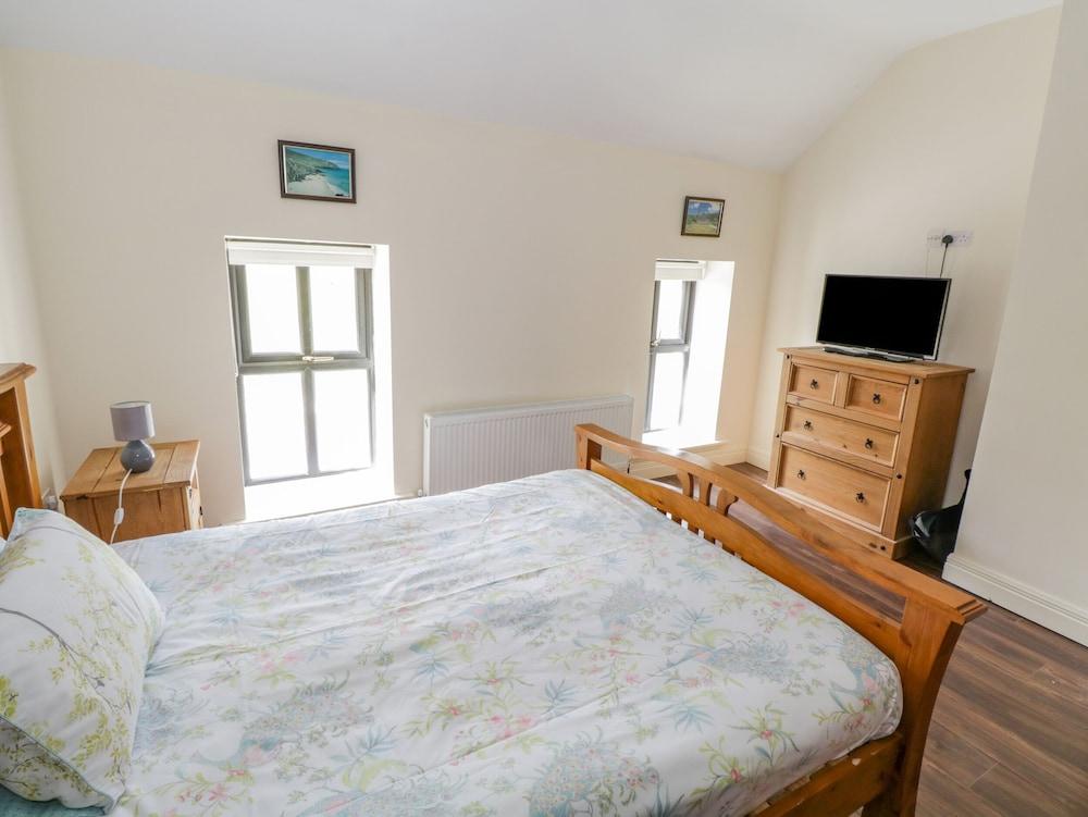 Hannon's Country Farmhouse