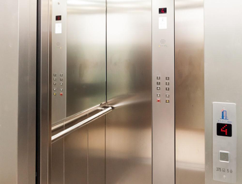 Royal View Apartment