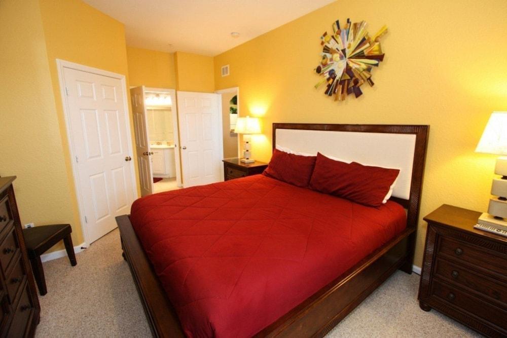 Penthouse 3 Bedroom 2 Bath Condo