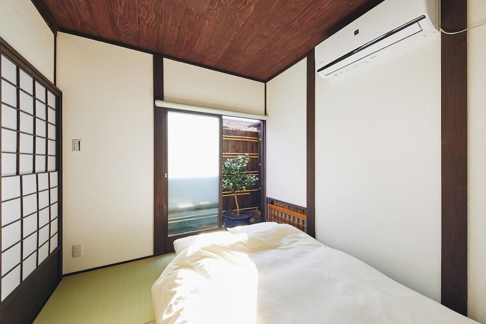 Seven Stay Tsuboniwa