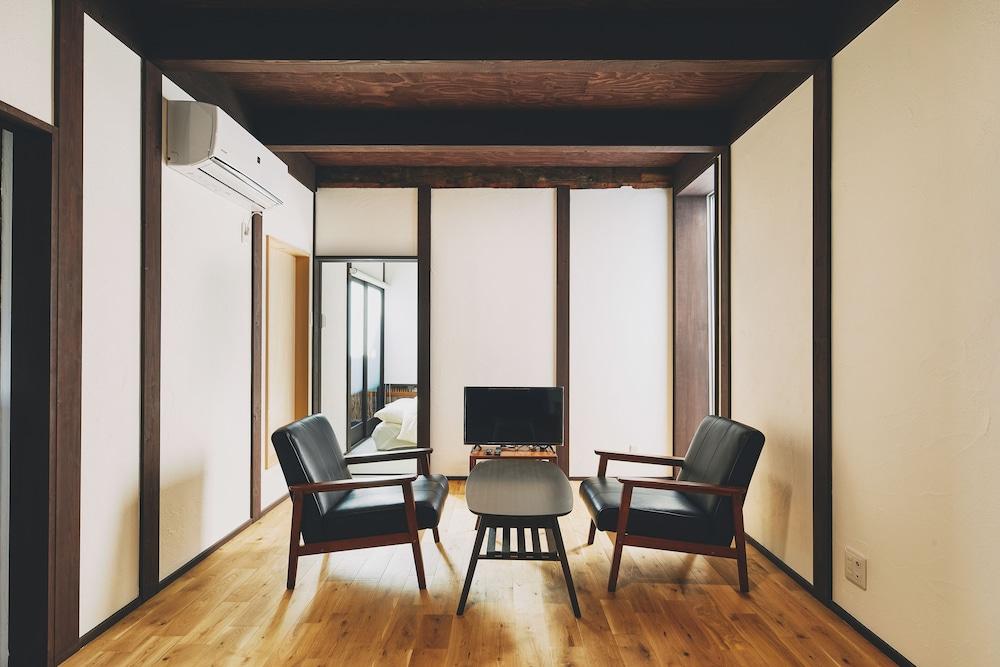 Seven Stay Tsuboniwa