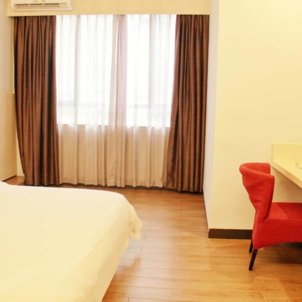 Wenxin Hotel Chigang