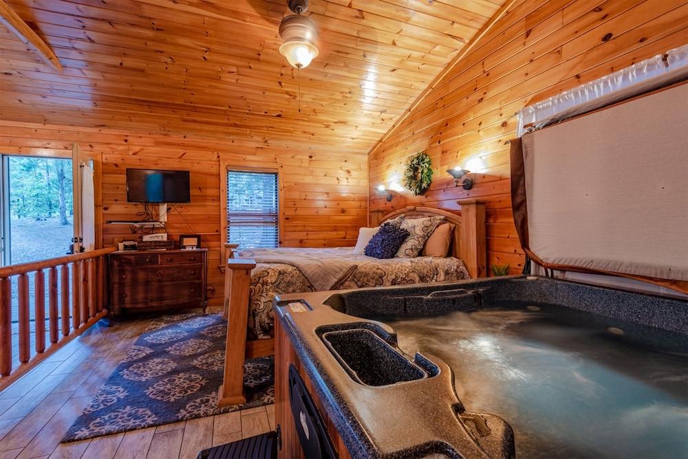 The Haven Studio Bedroom Cabin by Redawning