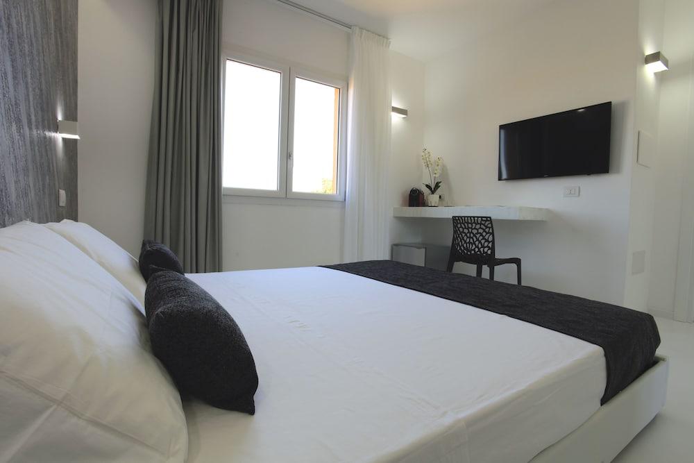 Double A Luxury Room