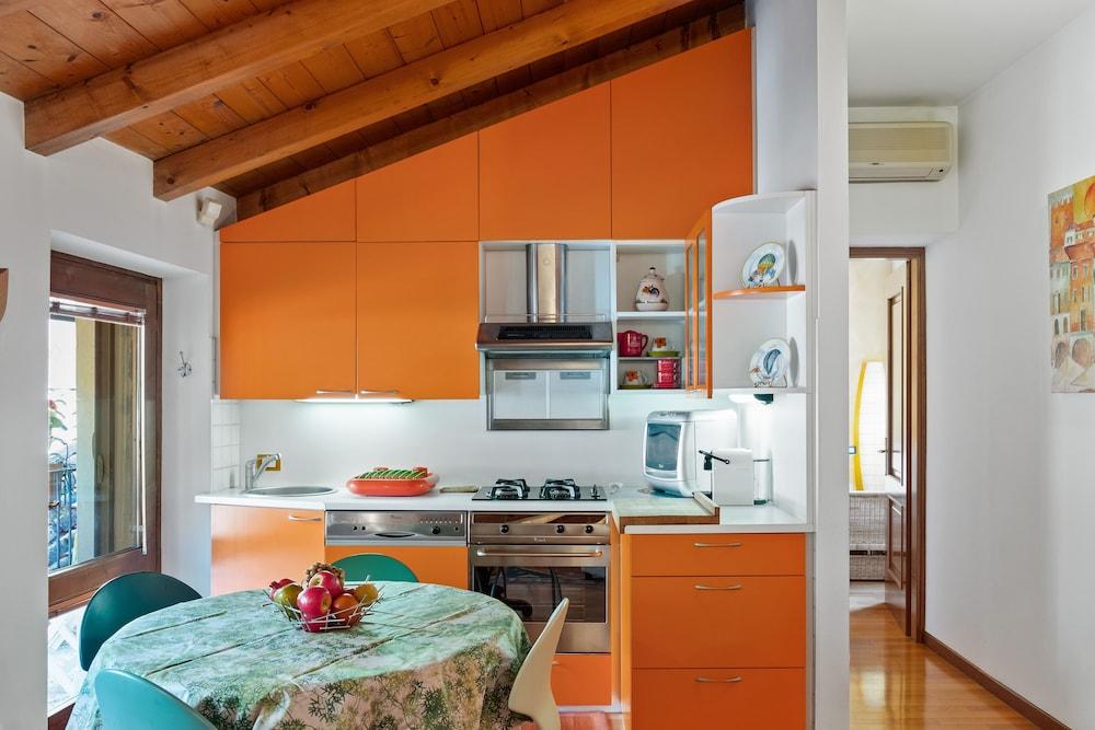 Porta Vescovo Colourful Flat