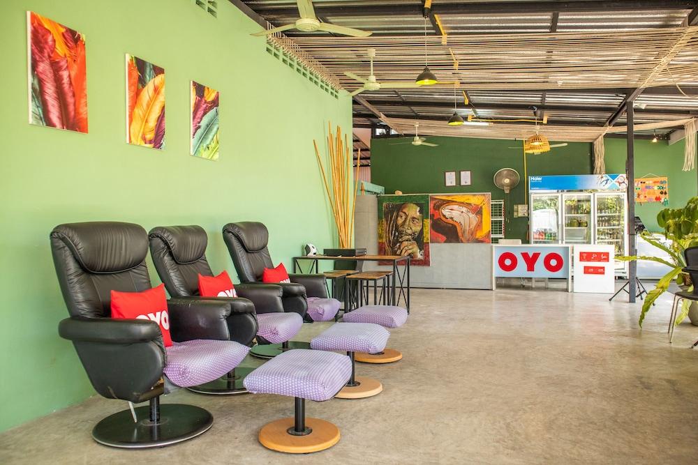 OYO 617 Tira Hostel @ Chalong Phuket