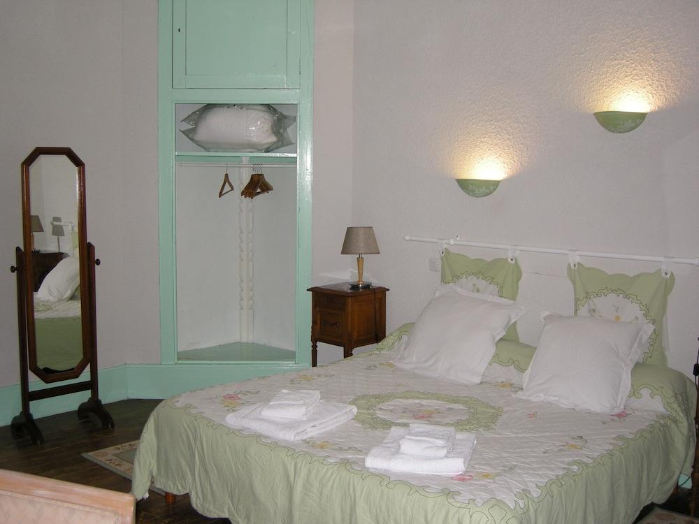 Chateau de Chavannes