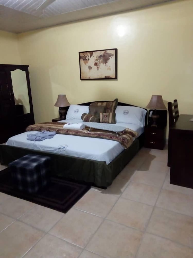 Total Praise Guest House