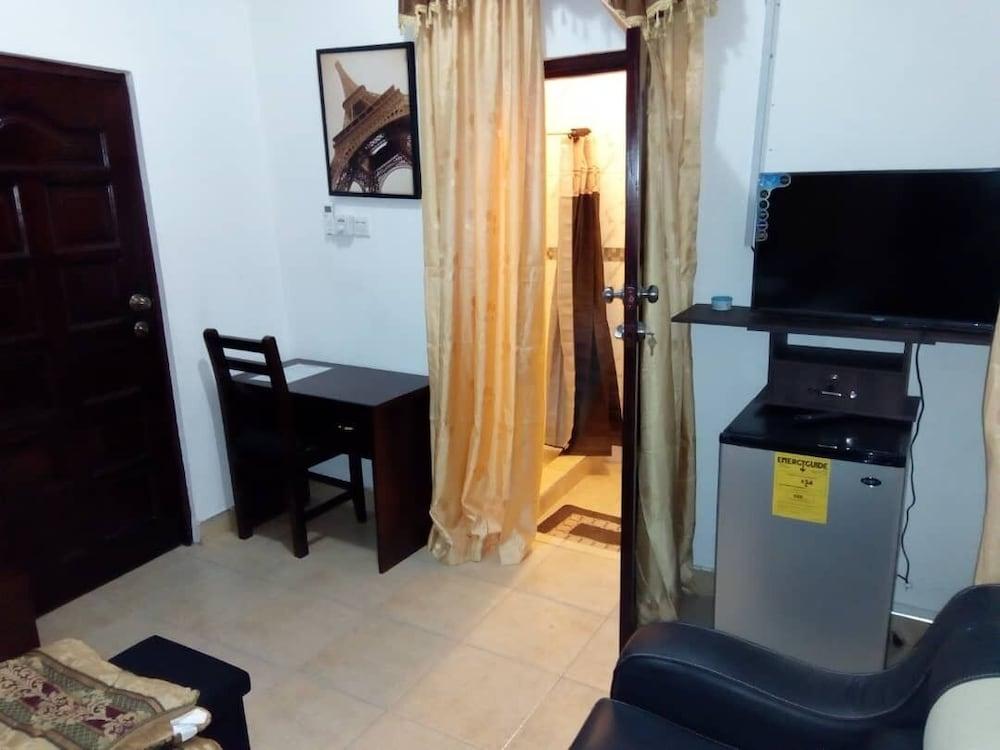 Total Praise Guest House