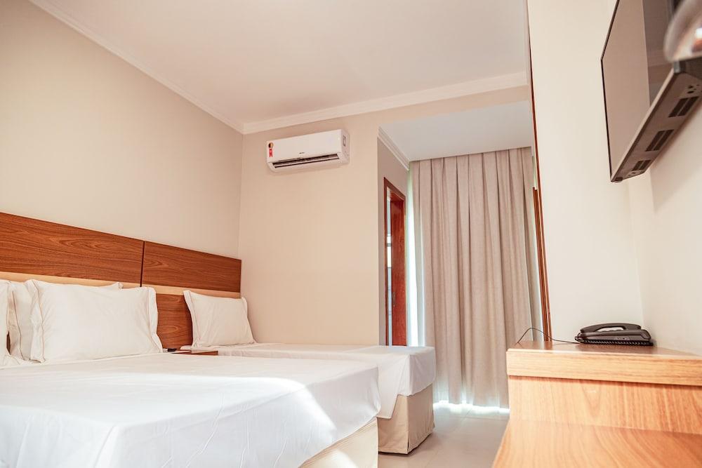 Orquídeas Praia Hotel