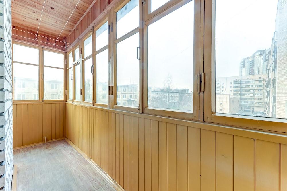 AG Apartment Varshavskaya 63-1