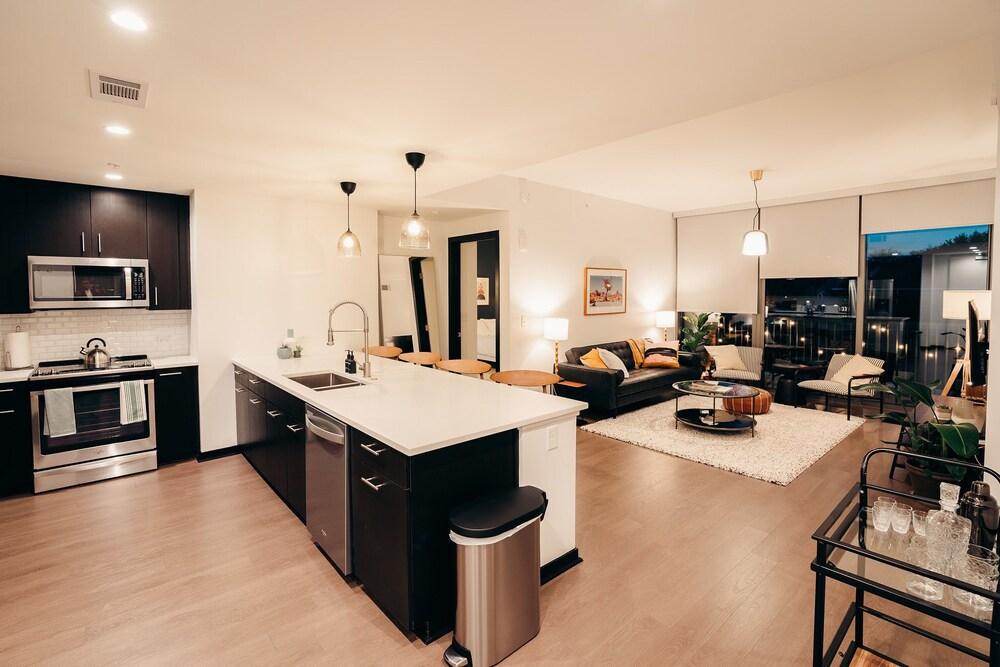 West Home at Green Hills