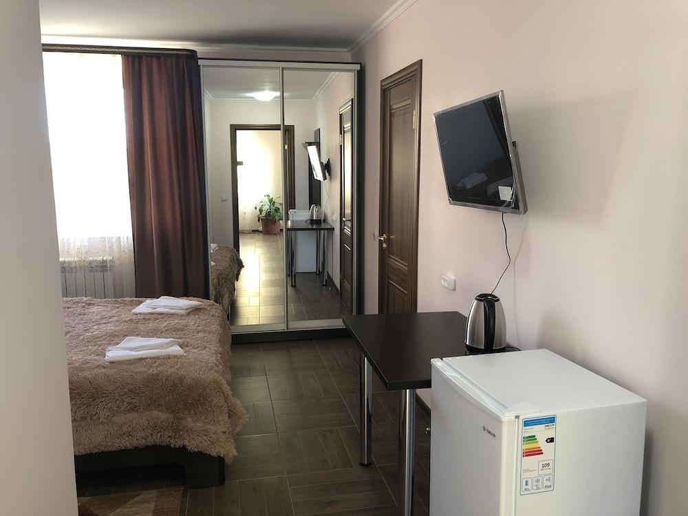 Guest House Milana - Hostel