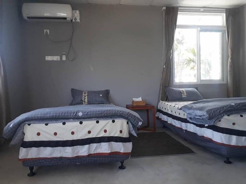 Beau Beau Beach House