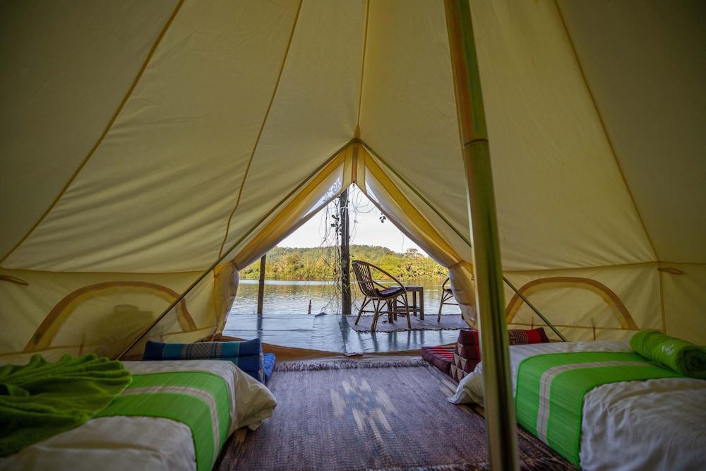 Tatai Paradise Eco Resort