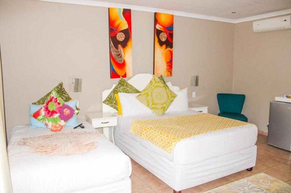 Zamambongi Guest House