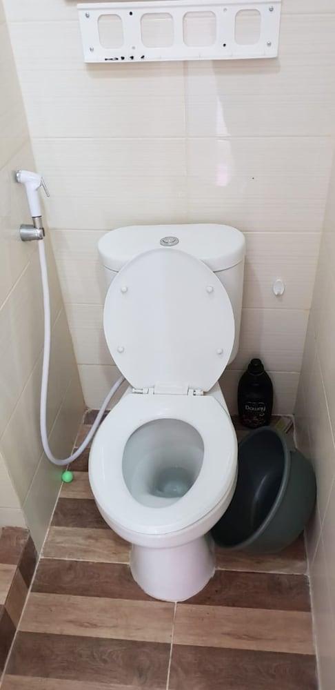 Apartment Green Pramuka by Vincent