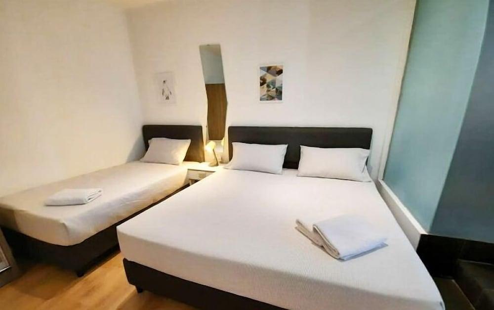 International Service Apartments