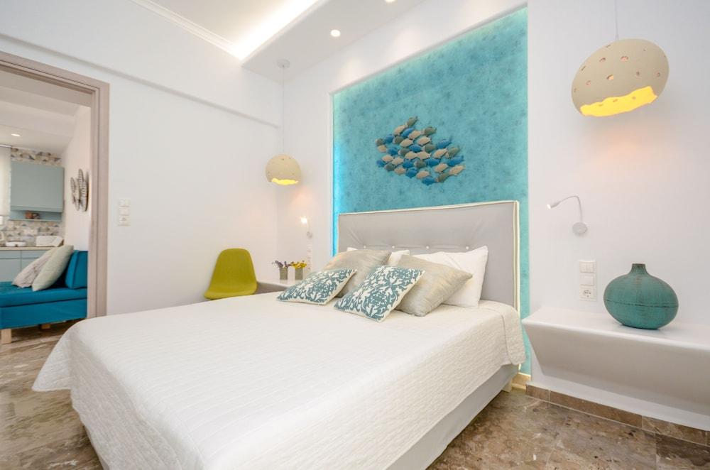 Beach Connection Naxos town