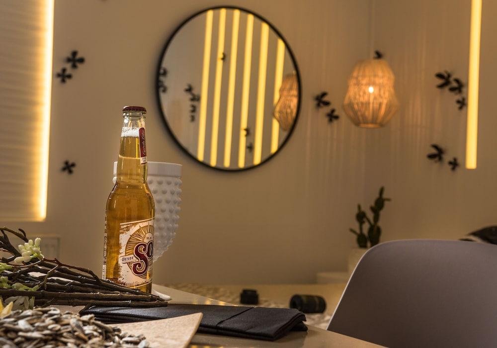 Exclusive Studios Naxos Town