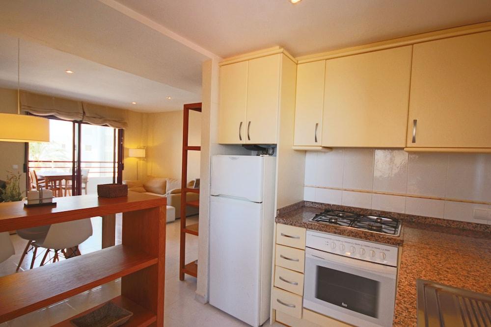 Exclusive & Cosy Frontline - Amazing Sea Views