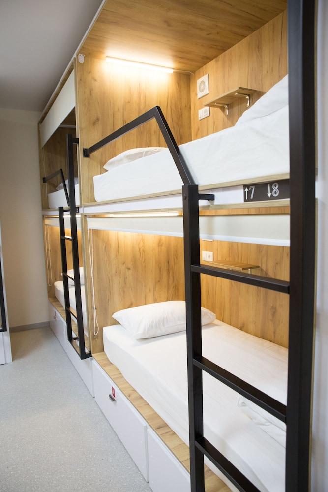 Capsule  Hostel  Rus Taganskaya