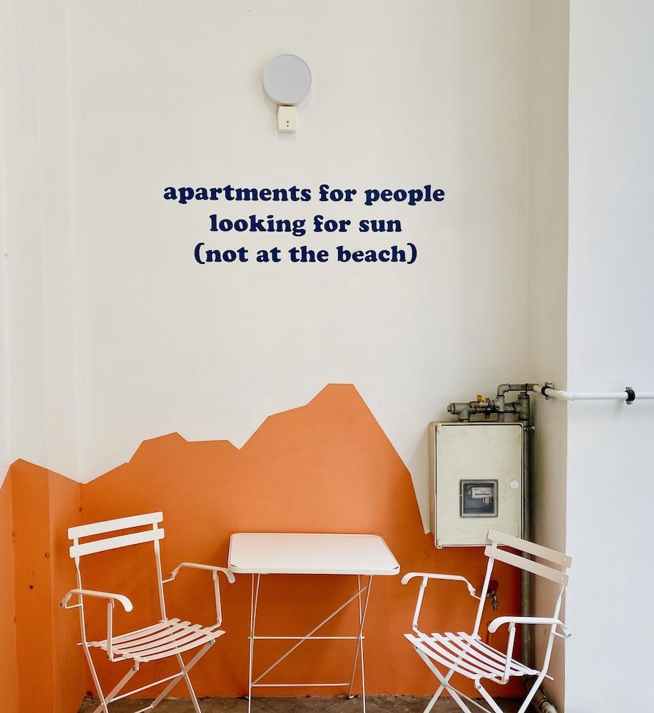 Central Syntagma Square Studio in Athens - Shell