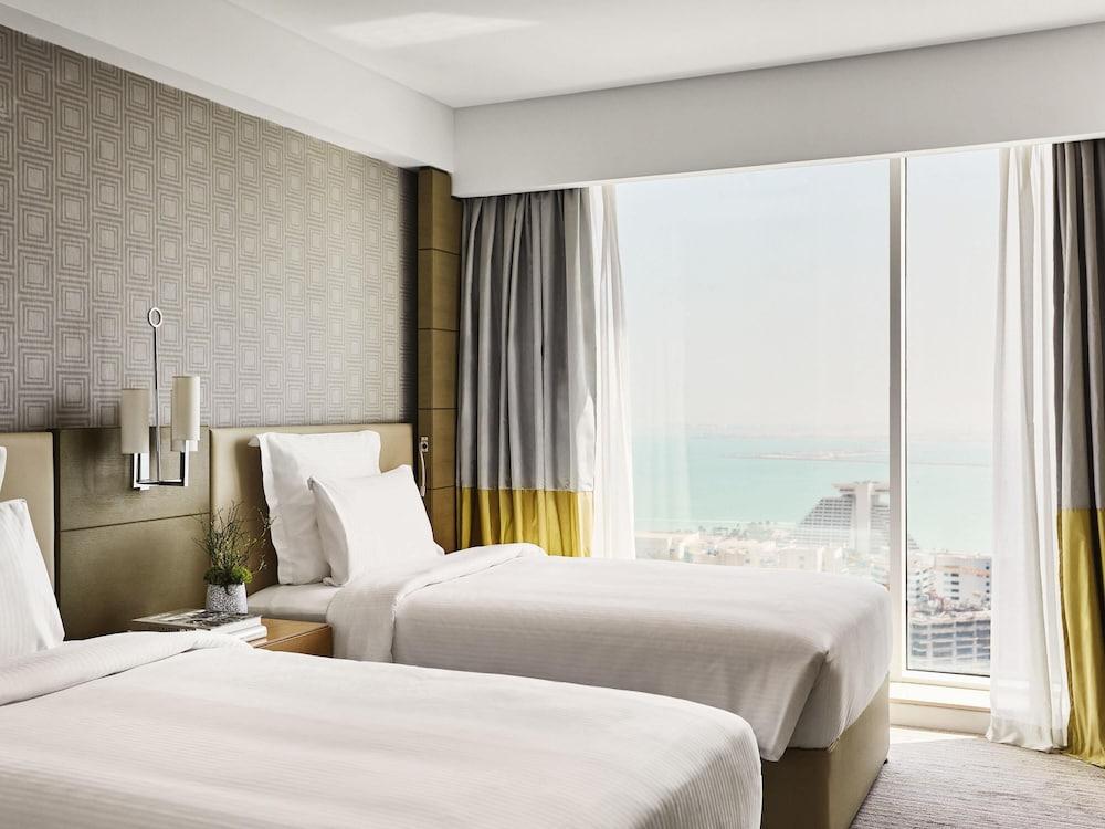 Pullman Doha West Bay
