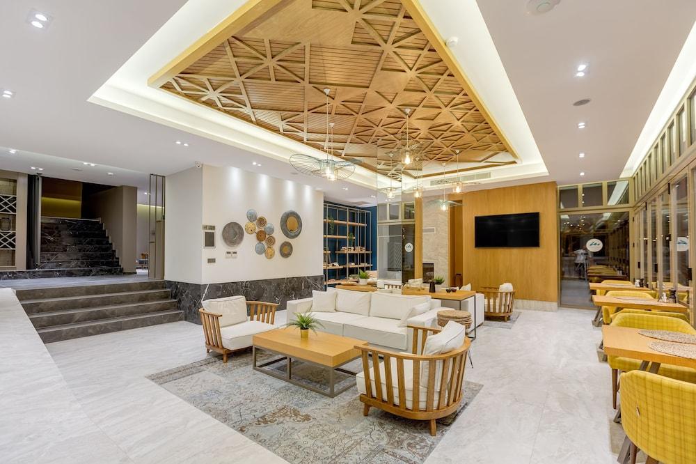 Melanippe Relaxing Hotel - Adults Only