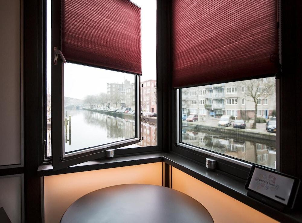 SWEETS - Theophile de Bockbrug