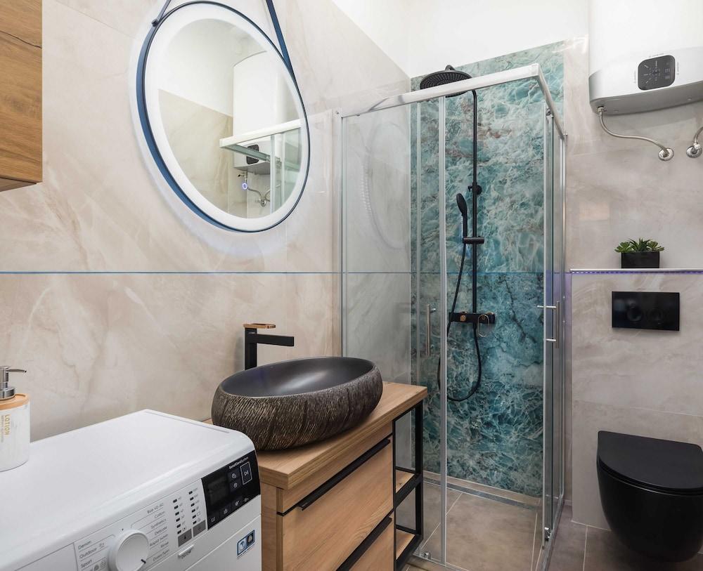 Luxury apartment Toni with patio in the heart of Split