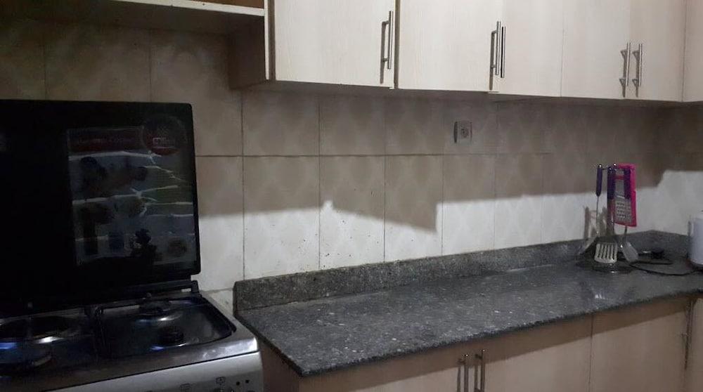 Airport Hill Guest House