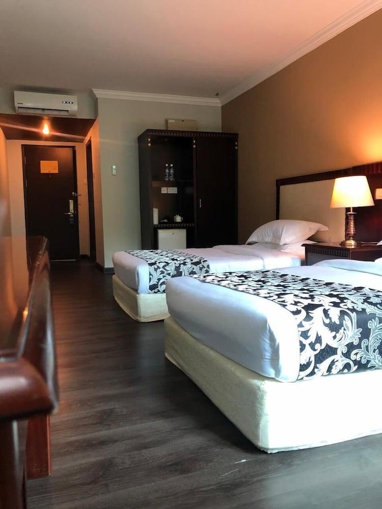 Hornbill Garden Hotel