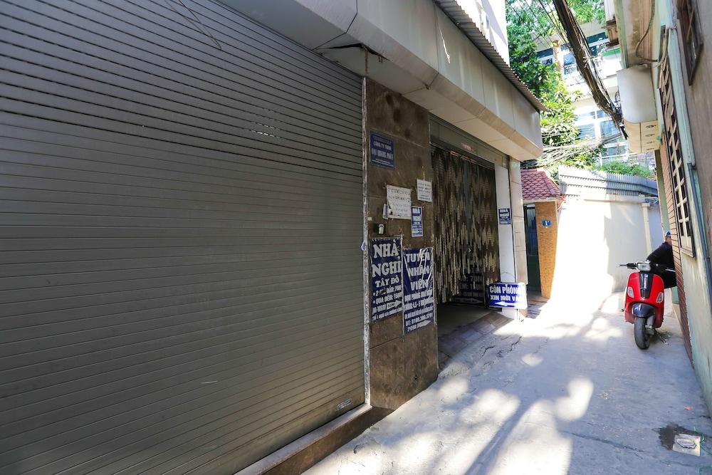 OYO 599 Tay Do Hotel