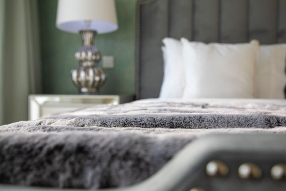 Nasma Luxury Stays - Park Island Blakely