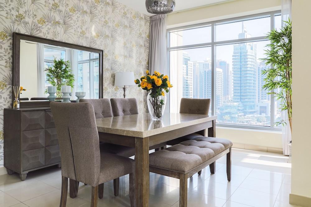 Nasma Luxury Stays - Park Island Blakely