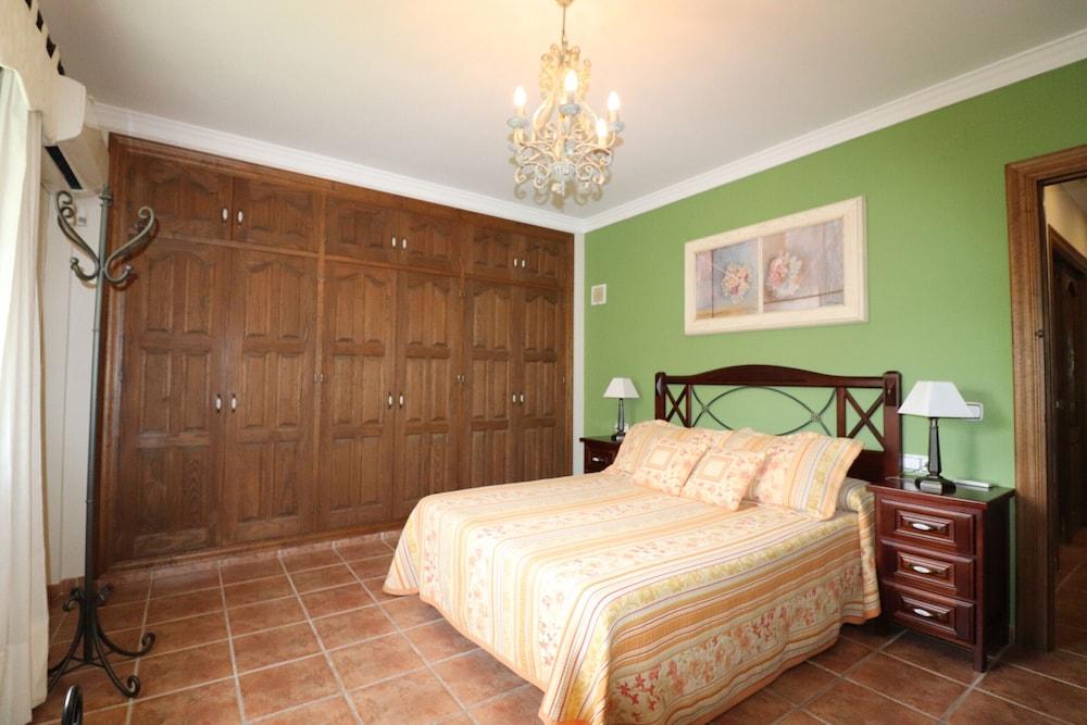 1128 Villa Andrea Sol