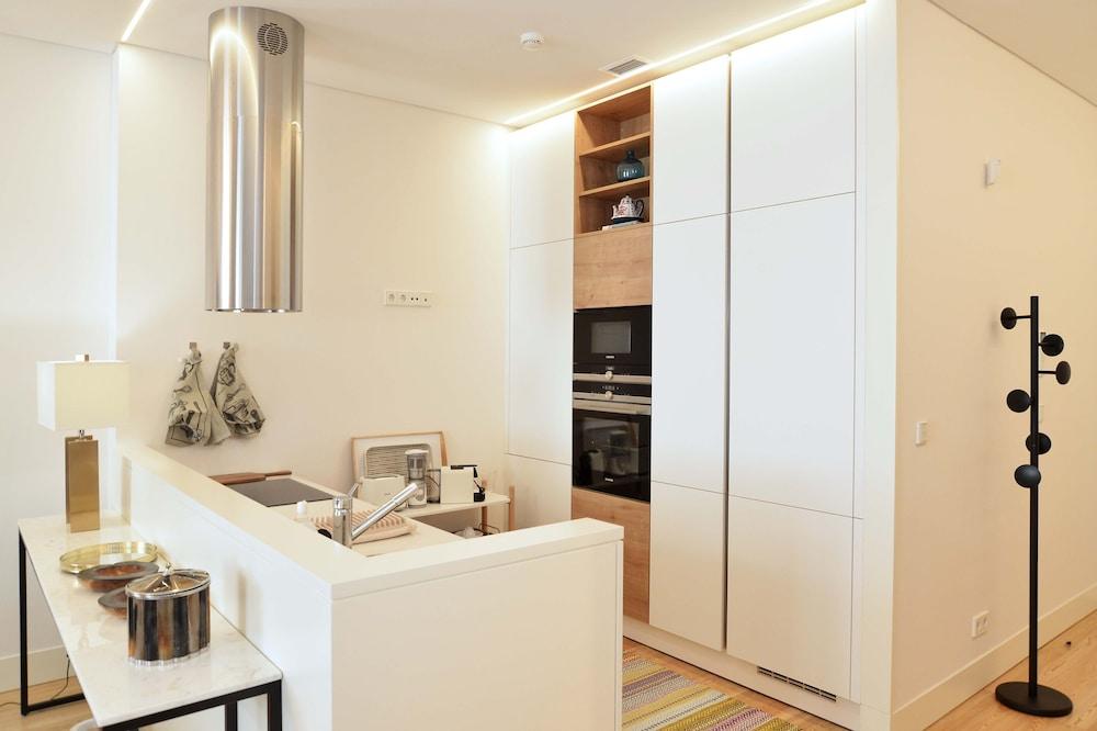 Trendy Chic Apartment